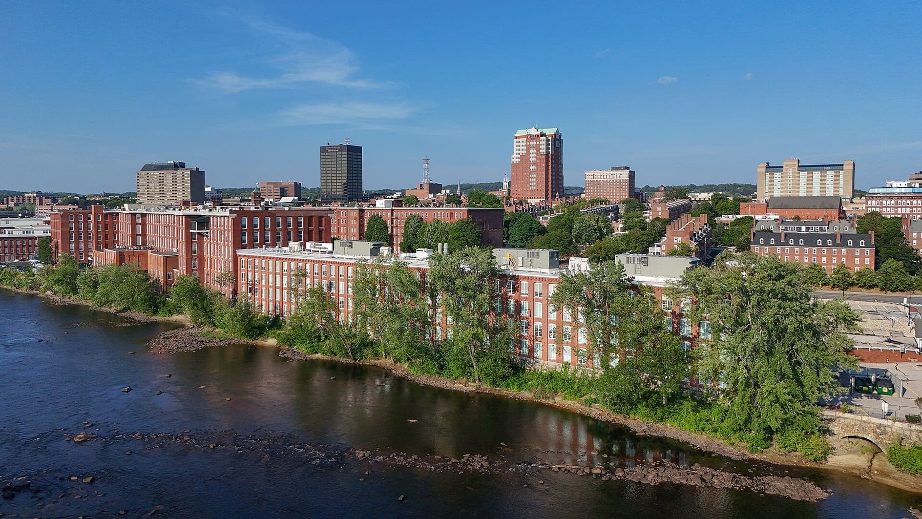 New Hampshire: Skyline of Manchester, New Hampshire, USA