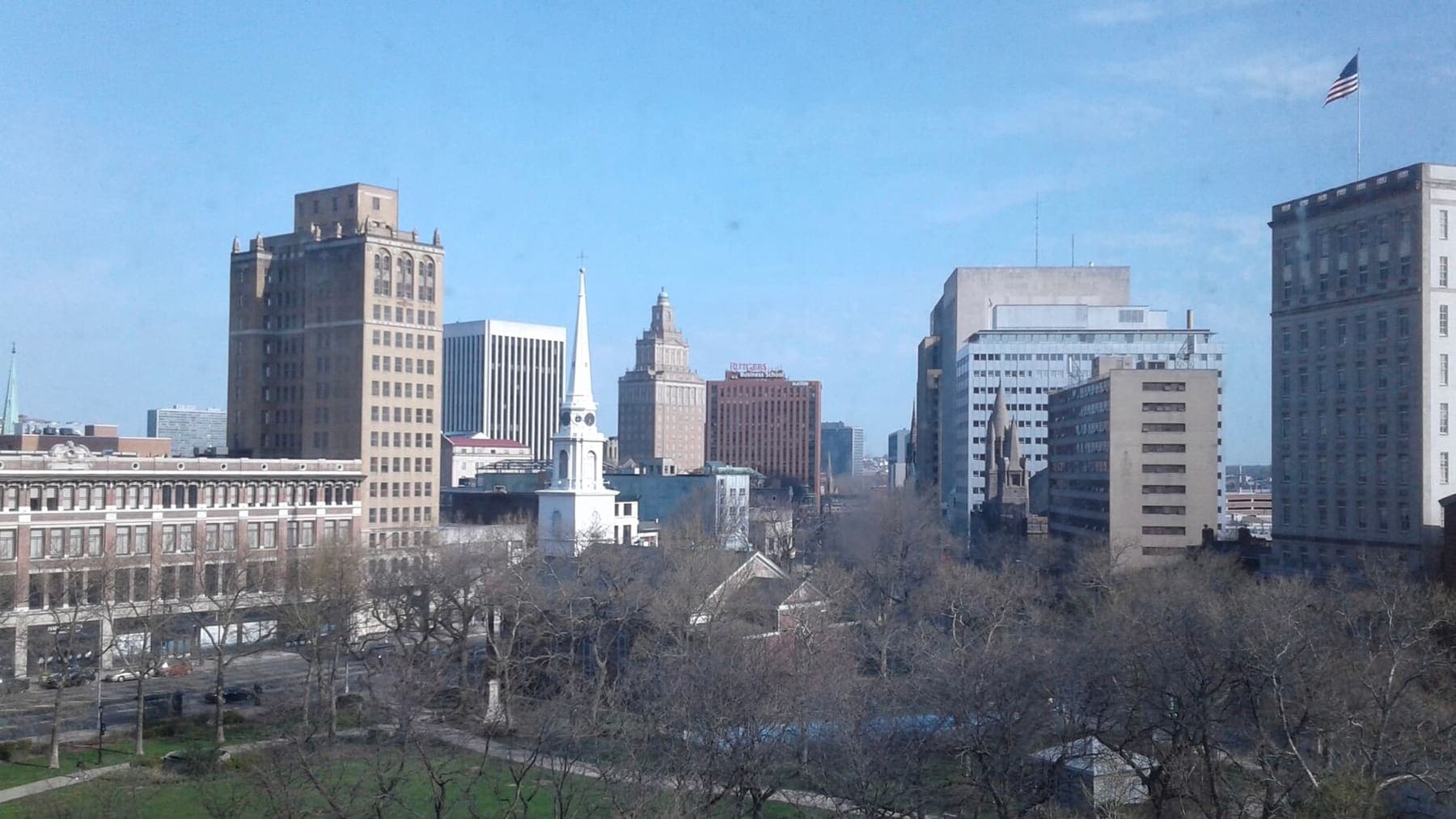 New Jersey: SkylineNewarkMilitaryParkBroadStreet