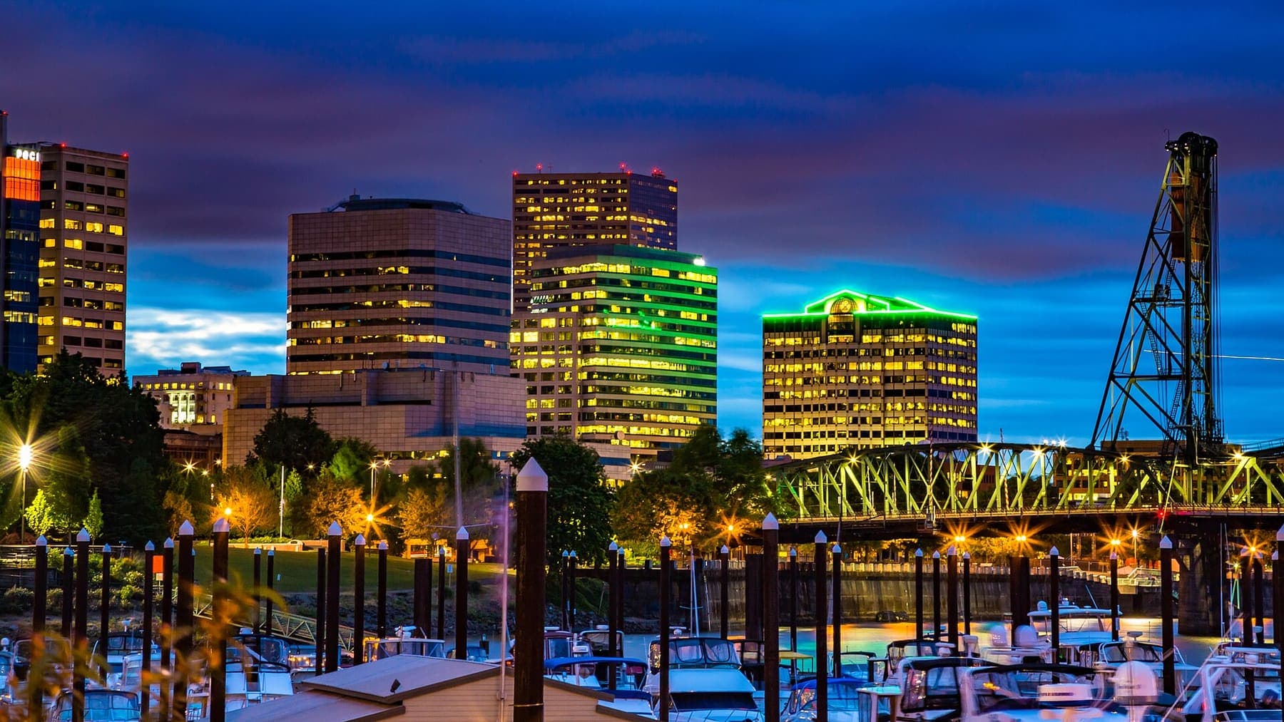 Oregon: Portland, Oregon Skyline Sunset (22767146885)